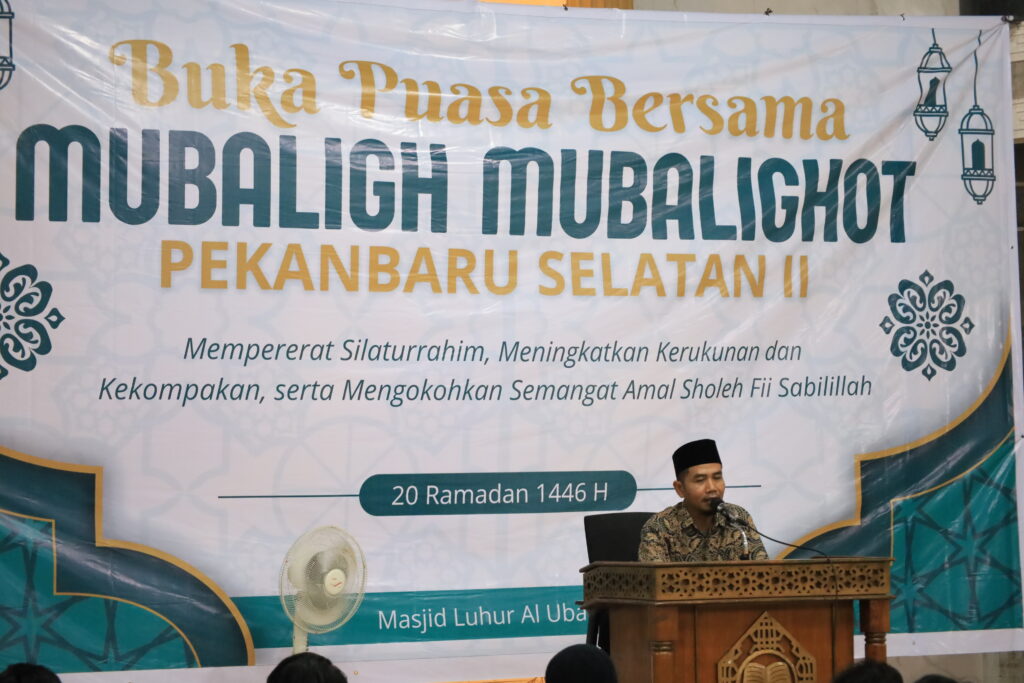 Tausiyah disampaikan oleh Pembina ustadz dan Ustadzah Pekanbaru Kota - Dok : Lines Pekanbaru