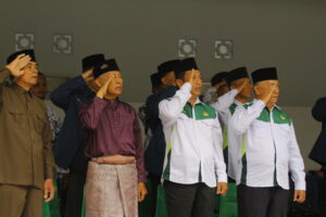 HUT ke-80 RI, Semangat Persatuan Tercermin dalam Upacara di Masjid Luhur Miftahul Huda Pekanbaru